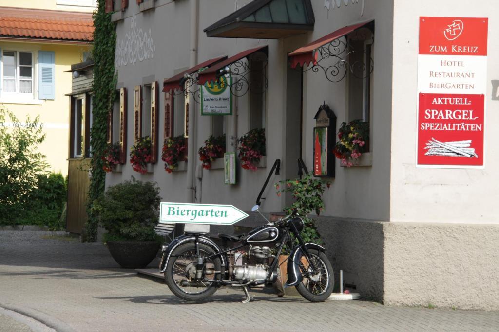 Gasthof Und Pension Zum Kreuz Lautenbach Ngoại thất bức ảnh